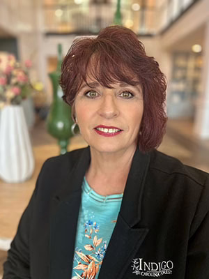 Wendy Oliver Administrative Assistant